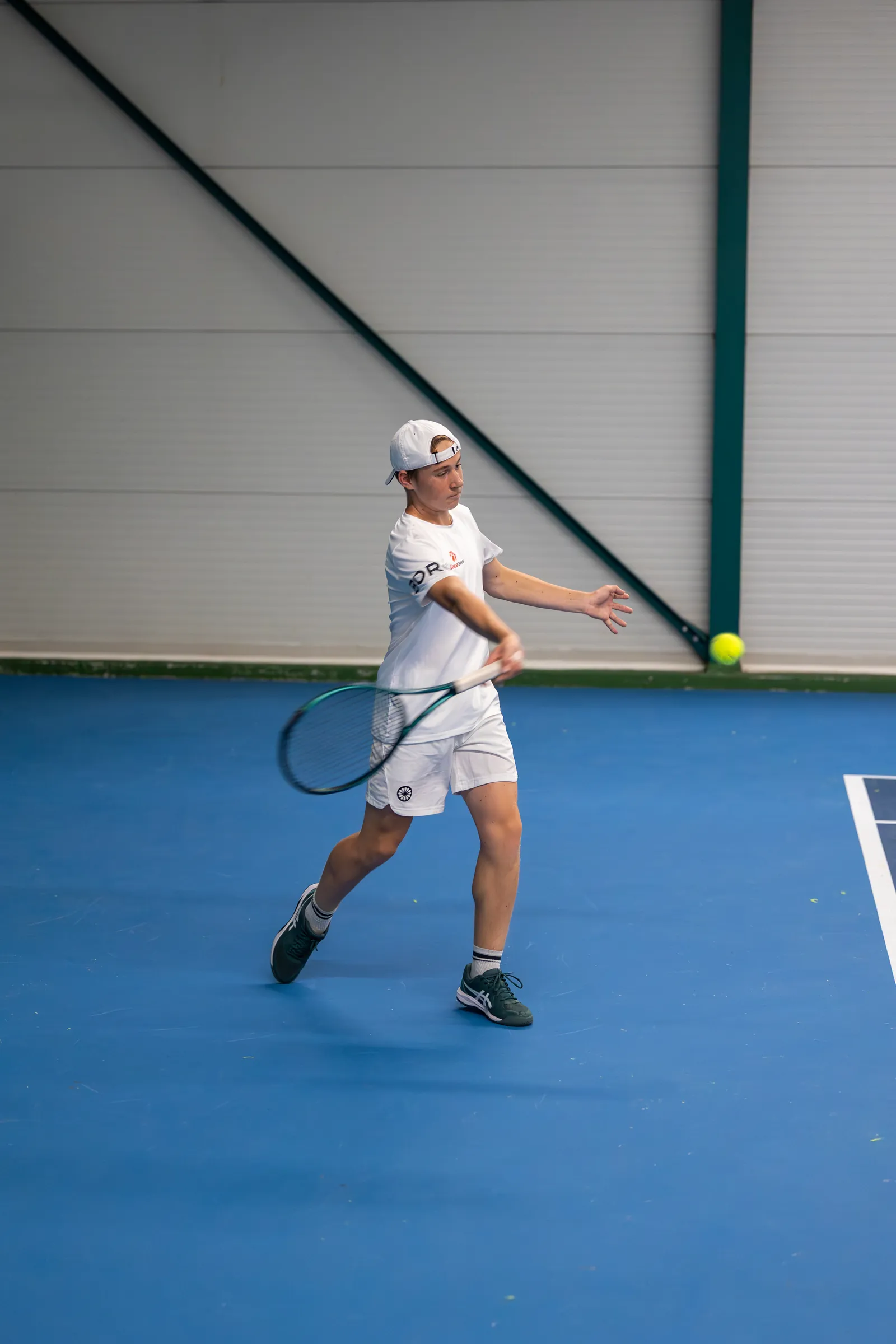 YuniQQ Tennis Academy — thuisbasis Tennishal Roosendaal
